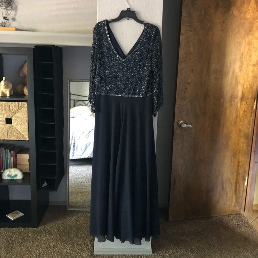 Jkara Mother of the Bride Dress in Navy Size 16 - Picture 2 of 4